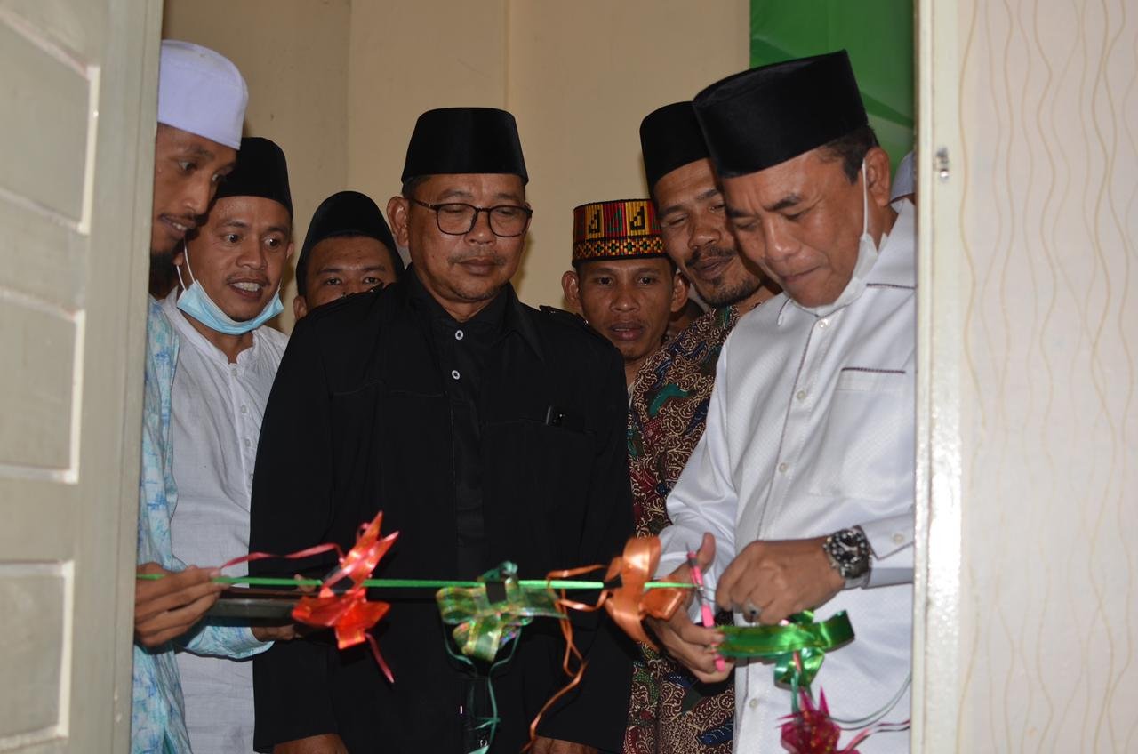 Wabup H. Said Mulyadi Resmikan Kantor PW Iradah Pidie Jaya Wabup H. Said Mulyadi Resmikan Kantor PW Iradah Pidie Jaya