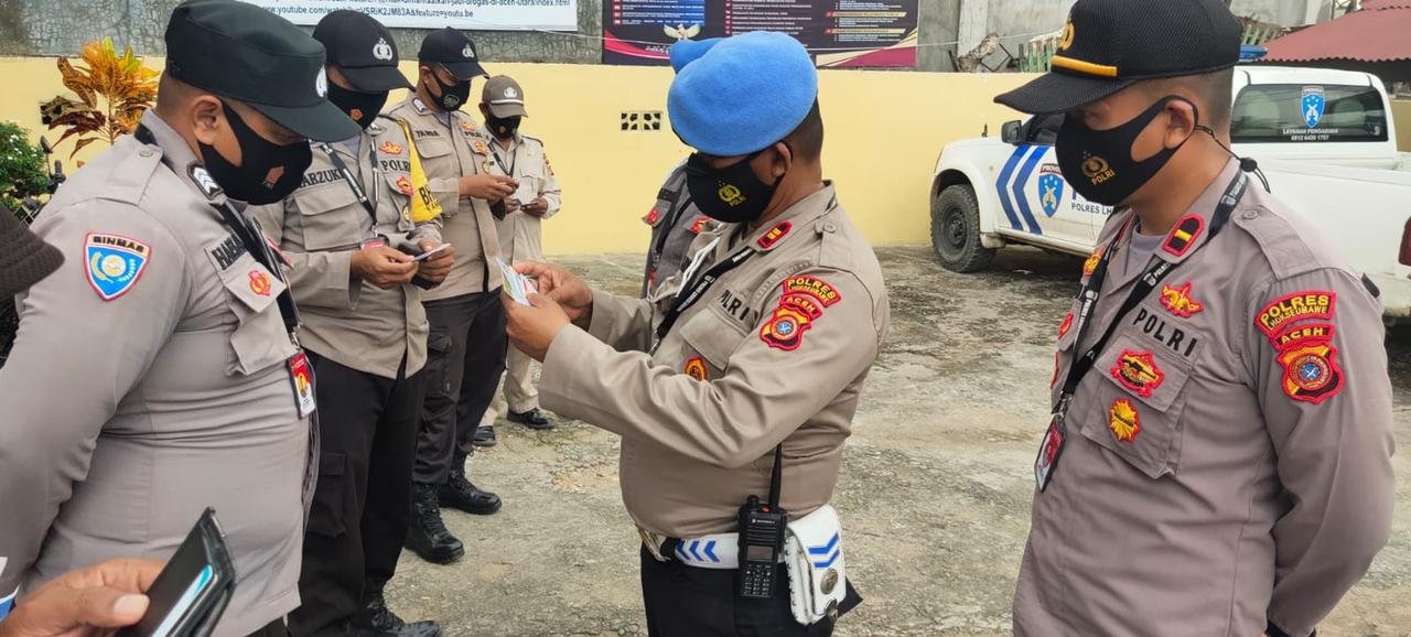 Propam Polres Lhokseumawe Cek Sikap Tampang dan Kedisiplinan Personel Polsek Meurah Mulia Propam Polres Lhokseumawe Cek Sikap Tampang dan Kedisiplinan Personel Polsek Meurah Mulia