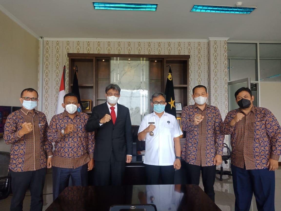 Penjaringan Kerjasama dan Perkuat Tri Dharma Perguruan Tinggi, Fakultas Hukum Unimal Silaturrahmi dengan BNN Provinsi Aceh Penjaringan Kerjasama dan Perkuat Tri Dharma Perguruan Tinggi, Fakultas Hukum Unimal Silaturrahmi dengan BNN Provinsi Aceh
