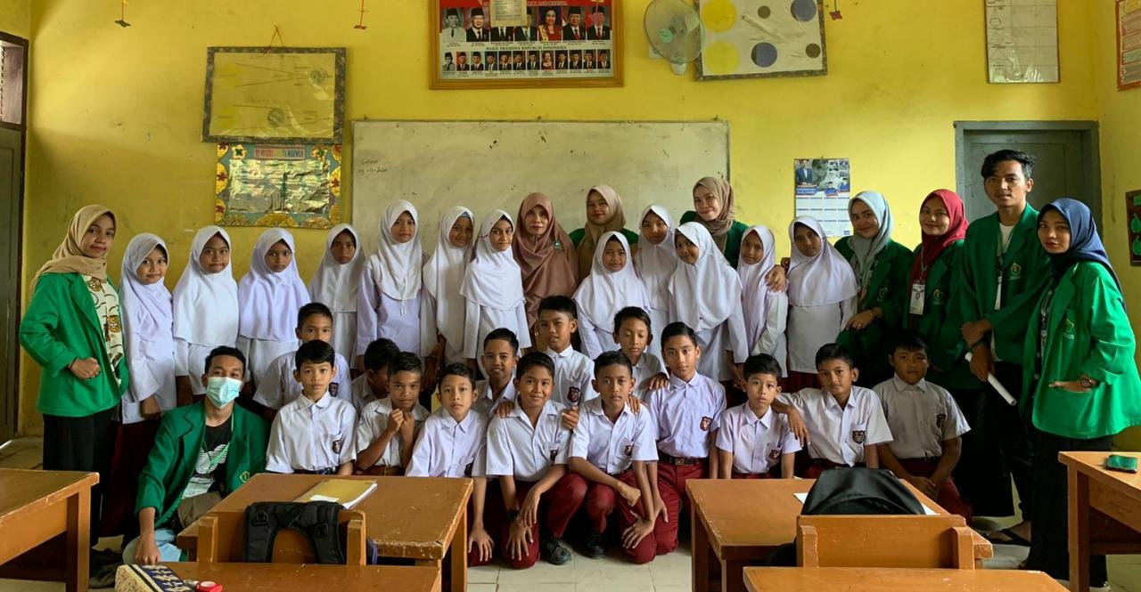 Peduli Generasi, Kelompok KKN 261 Gelar Sosialisasi Bahaya Game Online Peduli Generasi, Kelompok KKN 261 Gelar Sosialisasi Bahaya Game Online