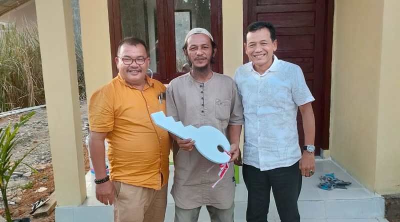 Mantan Napi Terorisme Asal Aceh Besar Terima Bantuan Rumah Layak Huni Mantan Napi Terorisme Asal Aceh Besar Terima Bantuan Rumah Layak Huni