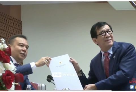 KUHP : Berisik dan Ganggu Tetangga Pada Malam Hari Bisa Didenda Maksimal RP. 10 Juta KUHP : Berisik dan Ganggu Tetangga Pada Malam Hari Bisa Didenda Maksimal RP. 10 Juta