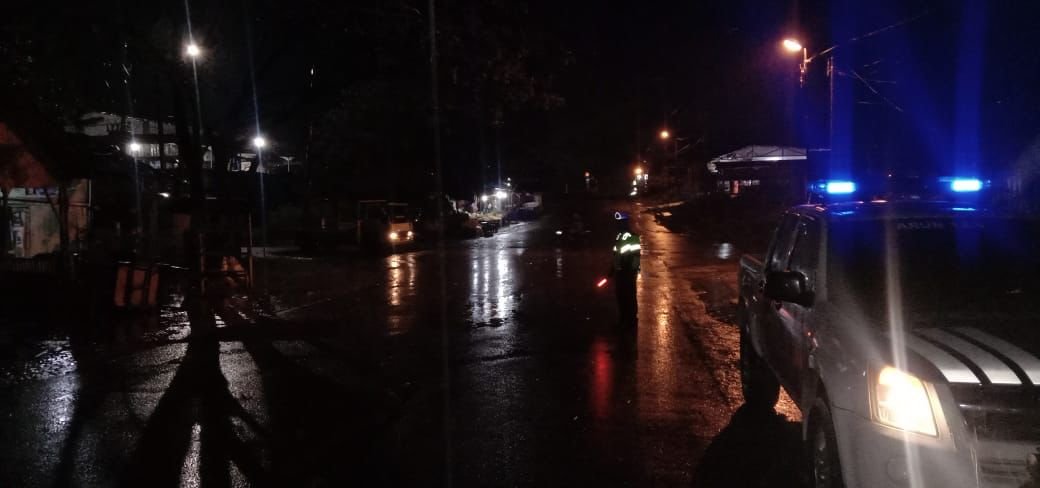 Polres Lhokseumawe Terjunkan Personil di Titik Rawan Laka di Jalan Elak Polres Lhokseumawe Terjunkan Personil di Titik Rawan Laka di Jalan Elak