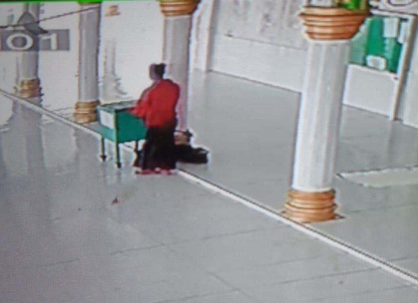 Kotak Amal Mesjid Gampong Pusong Lama Dibobol, Puluhan Juta Dibawah Kabur Maling Kotak Amal Mesjid Gampong Pusong Lama Dibobol, Puluhan Juta Dibawah Kabur Maling