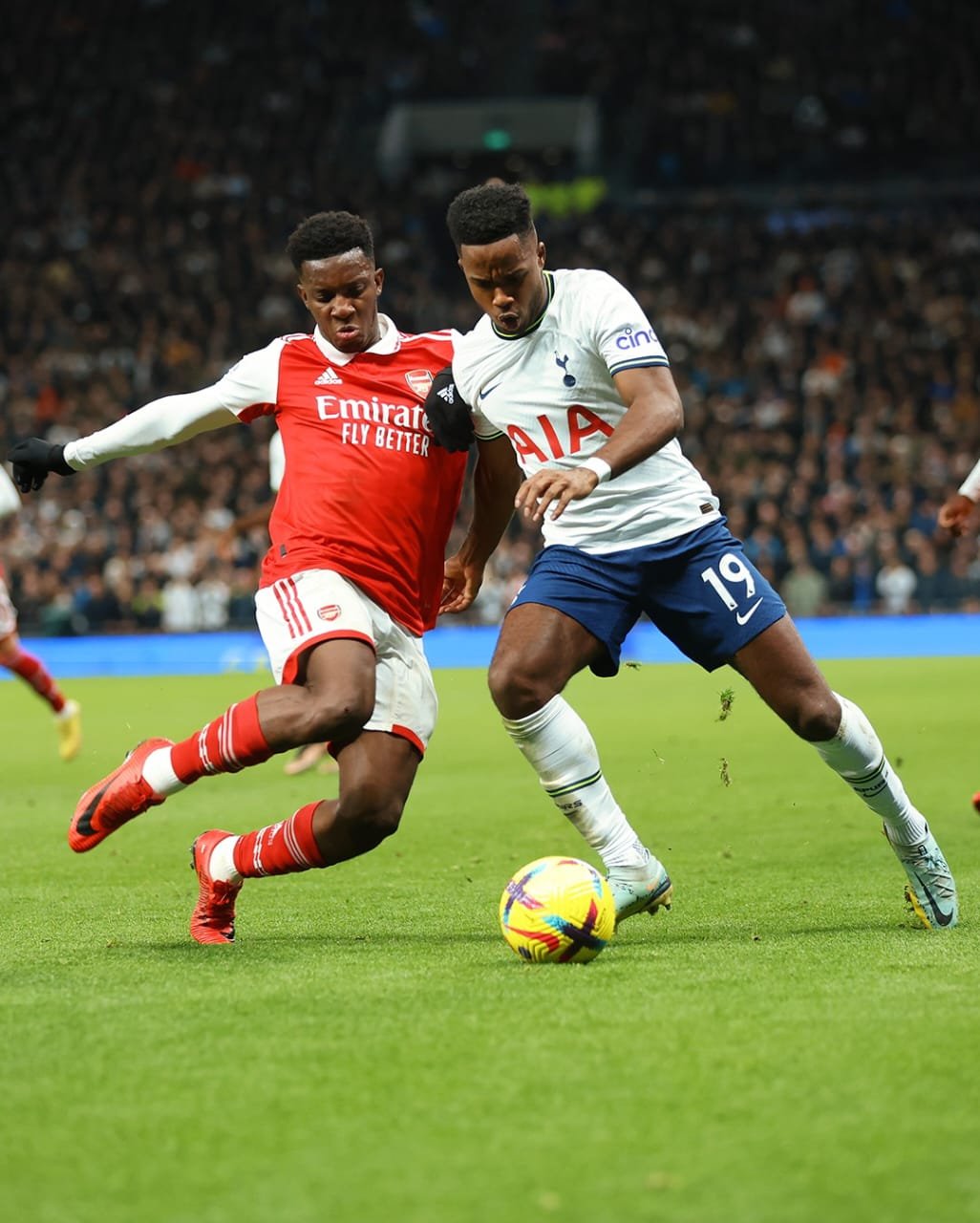 Liga Inggris : Kalahkan Tottenham Dengan Skor 2-0, Arsenal Kokoh di Puncak Klasemen Liga Inggris : Kalahkan Tottenham Dengan Skor 2-0, Arsenal Kokoh di Puncak Klasemen