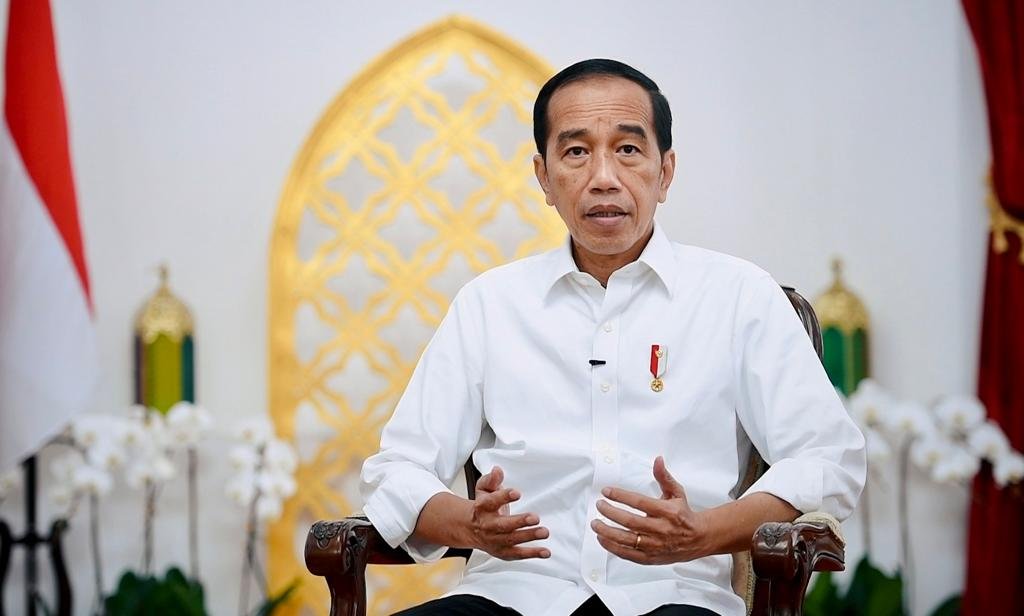 Resmi Cabut PPKM, Presiden Jokowi: Harus tetap Waspada Resmi Cabut PPKM, Presiden Jokowi: Harus tetap Waspada