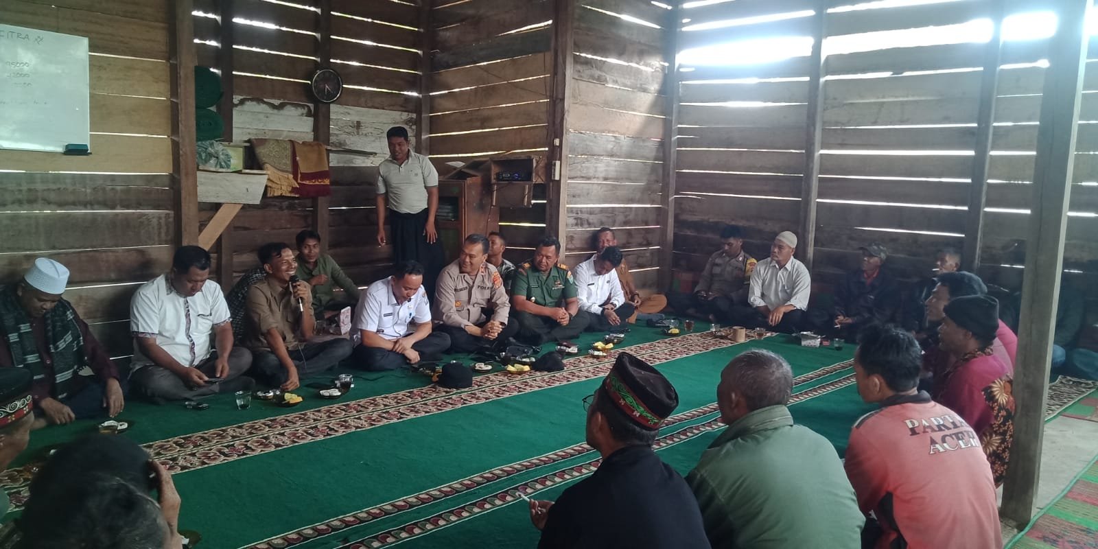 Masyarakat Gelar Musyawarah Terkait Penanganan Gajah Liar di Bener Meriah Masyarakat Gelar Musyawarah Terkait Penanganan Gajah Liar di Bener Meriah