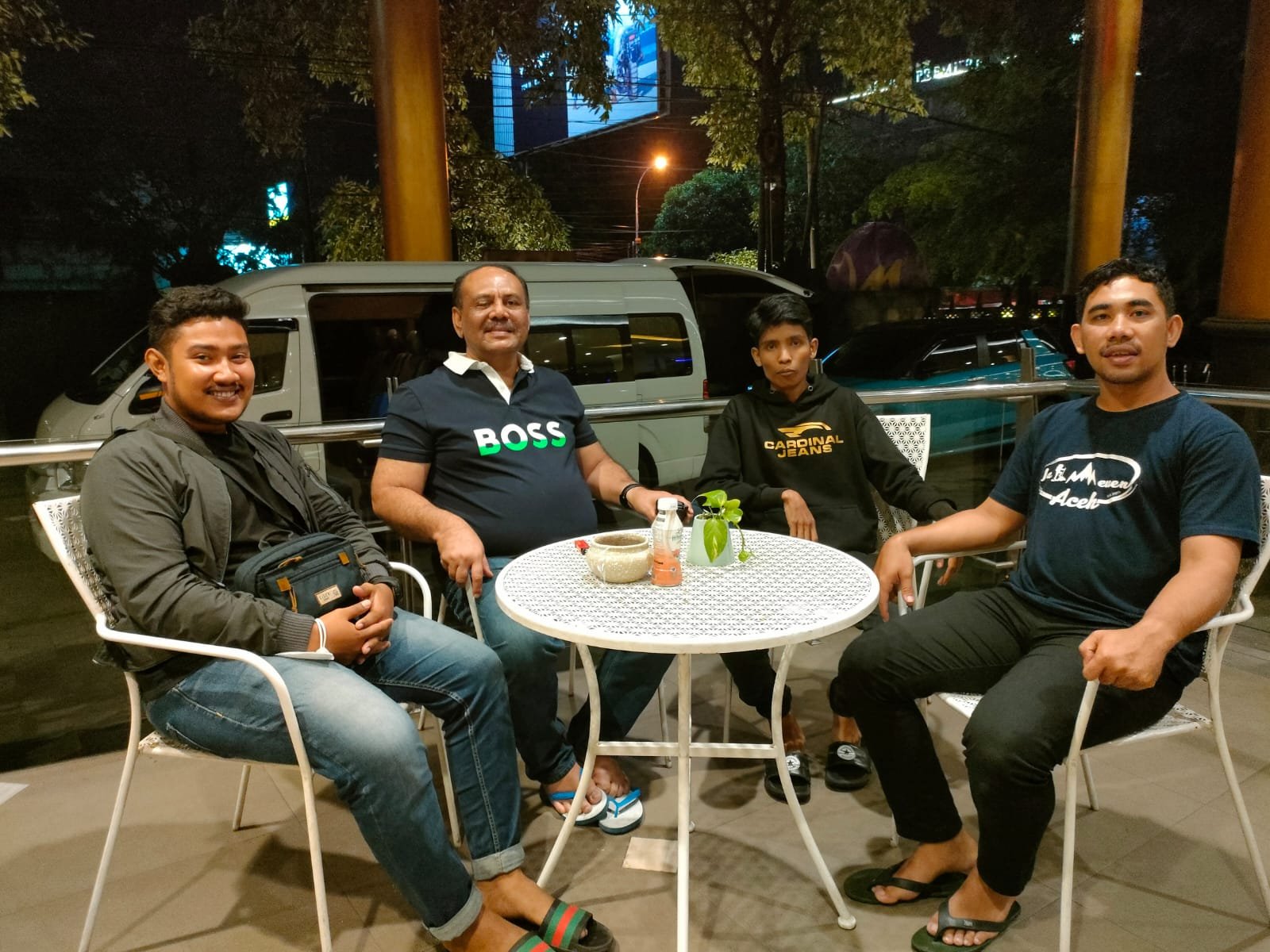 Ali Basrah, Pansus Pendidikan DPRA Sambangi Mahasiswa Pascasarjana Aceh di Yogyakarta Ali Basrah, Pansus Pendidikan DPRA Sambangi Mahasiswa Pascasarjana Aceh di Yogyakarta