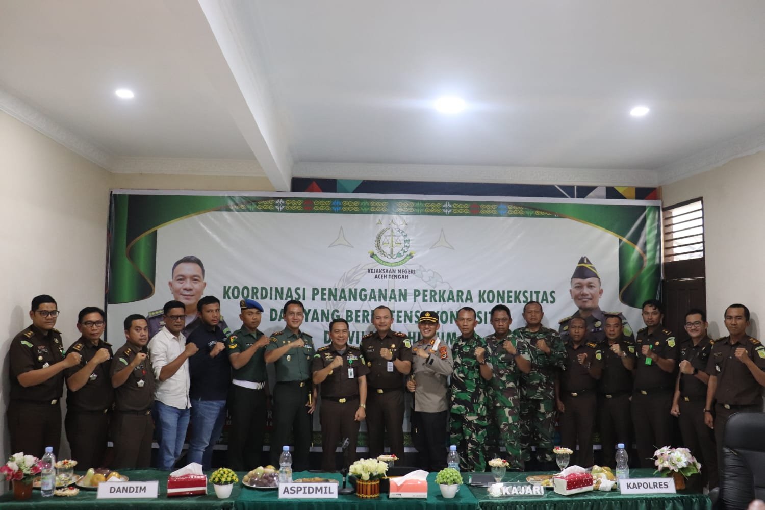 Asisten Tindak Pidana Militer Kejaksaan Tinggi Aceh, Kunjungi Kejaksaan Negeri Takengon Asisten Tindak Pidana Militer Kejaksaan Tinggi Aceh, Kunjungi Kejaksaan Negeri Takengon