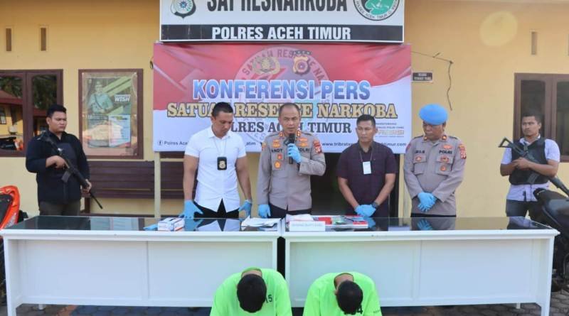 Polres Aceh Timur Tangkap Pengedar Sabu Saat Akan Transaksi di Pekarangan Mesjid Polres Aceh Timur Tangkap Pengedar Sabu Saat Akan Transaksi di Pekarangan Mesjid