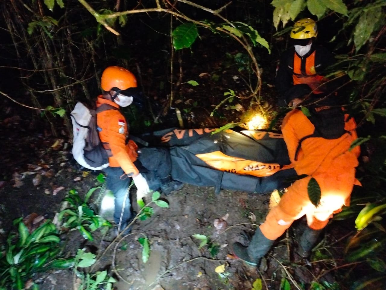 Heboh!! Masyarakat Pintu Rime Gayo Temukan Mayat Laki-laki Heboh!! Masyarakat Pintu Rime Gayo Temukan Mayat Laki-laki