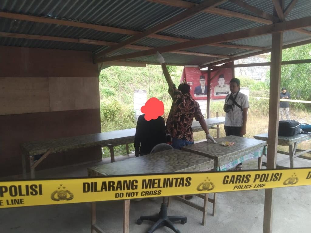 Seorang Pria Ditemukan Tewas Gantung Diri di Aceh Timur Seorang Pria Ditemukan Tewas Gantung Diri di Aceh Timur