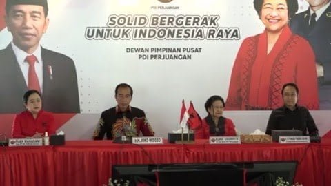 Megawati Resmi Tunjuk Ganjar Pranowo Capres dari PDIP Megawati Resmi Tunjuk Ganjar Pranowo Capres dari PDIP