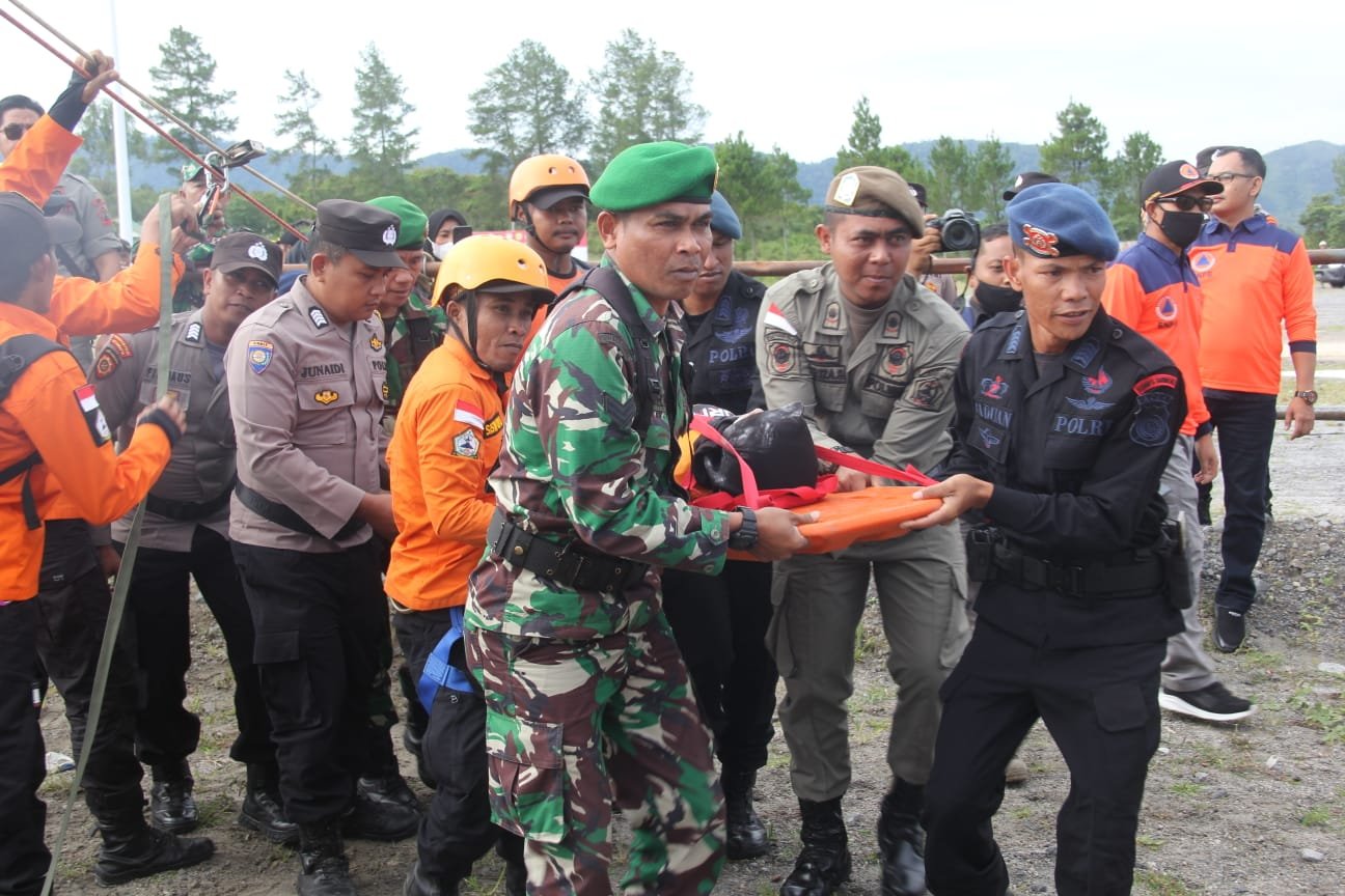 Jajaran TNI-Polri Dan Pemda Bener Meriah Gelar Latihan Penanggulangan Bencana Jajaran TNI-Polri Dan Pemda Bener Meriah Gelar Latihan Penanggulangan Bencana