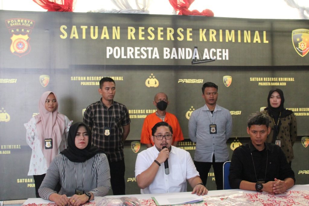 Usai Cabuli Kedua Cucunya, Kakek 71 Kini Ditahan di Rumah Tahanan Polresta Banda Aceh Usai Cabuli Kedua Cucunya, Kakek 71 Kini Ditahan di Rumah Tahanan Polresta Banda Aceh