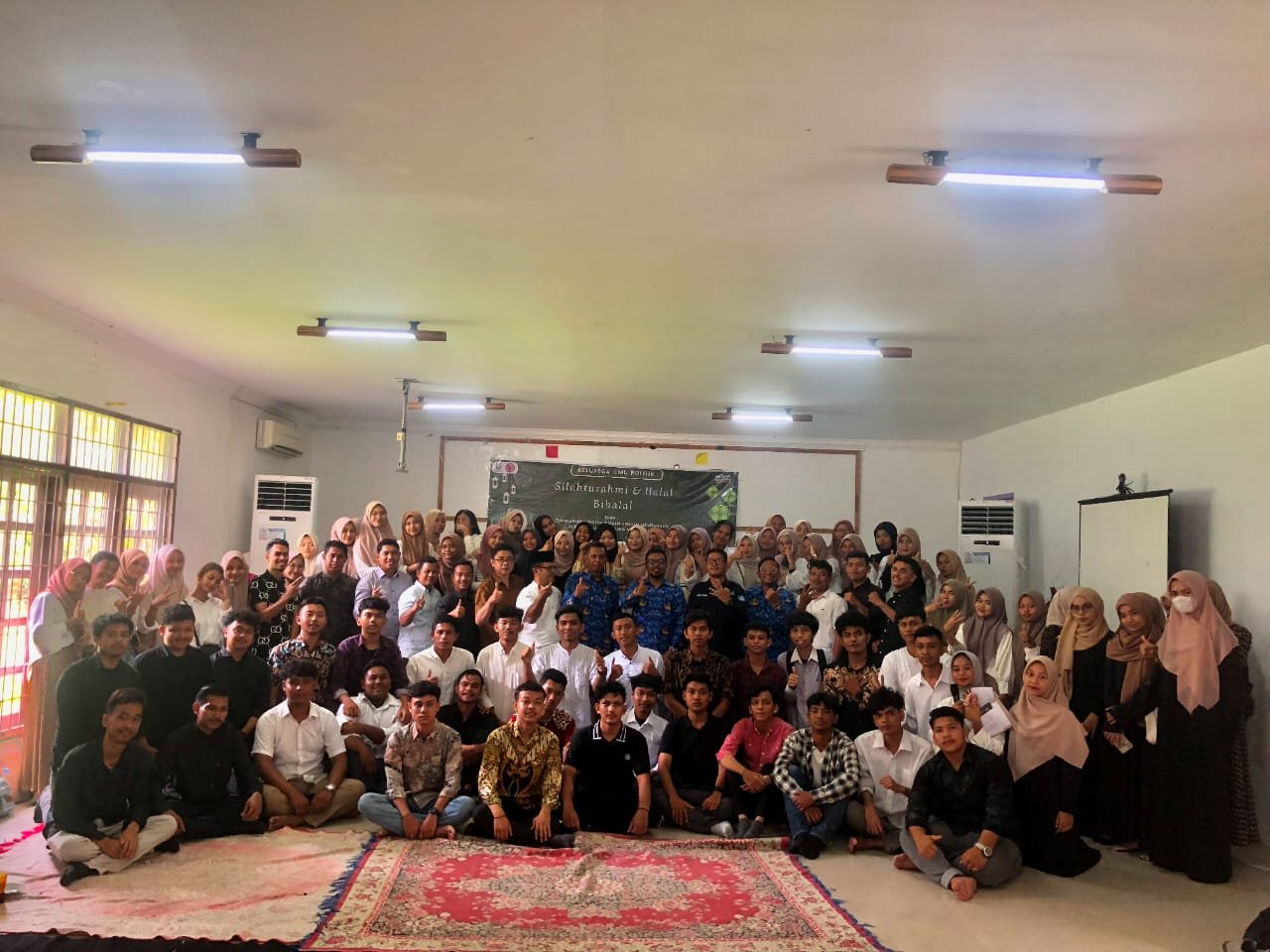 Keluarga Besar Ilmu Politik Universitas Malikussaleh Kembali Adakan Kegiatan Halal Bihalal Keluarga Besar Ilmu Politik Universitas Malikussaleh Kembali Adakan Kegiatan Halal Bihalal