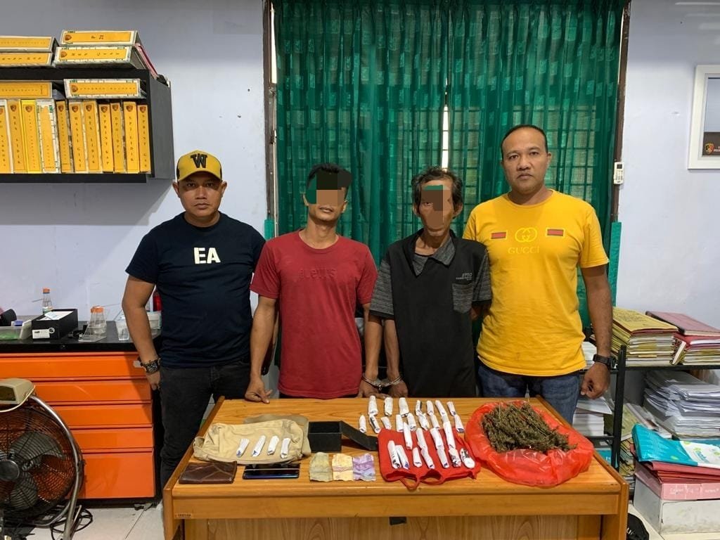Dua Tersangka Kasus Ganja di Pasar Inpres Berhasil Diamankan Polisi Dua Tersangka Kasus Ganja di Pasar Inpres Berhasil Diamankan Polisi