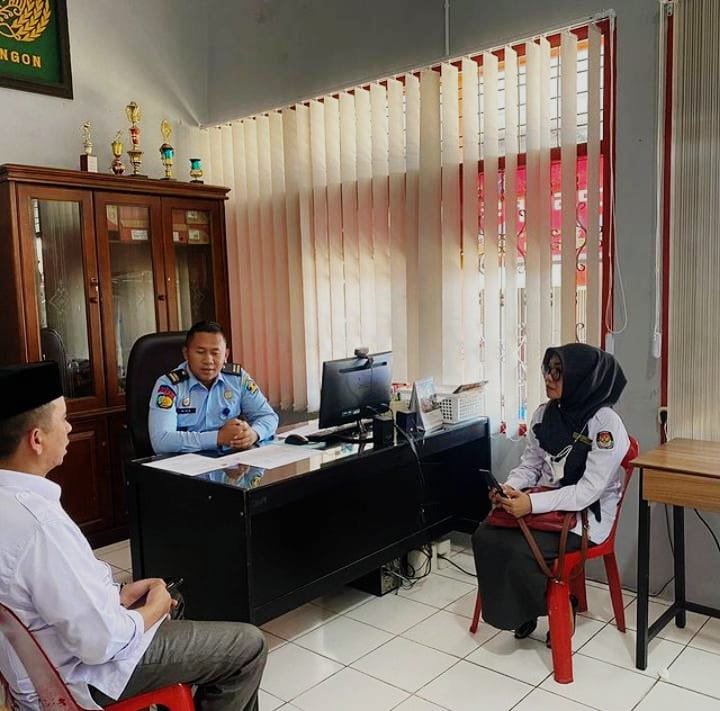 Rutan Kelas IIB Takengon Dan KIP Aceh Tengah Lakukan Koordinasi Terkait Daftar Pemilih Pemilu 2024 Rutan Kelas IIB Takengon Dan KIP Aceh Tengah Lakukan Koordinasi Terkait Daftar Pemilih Pemilu 2024