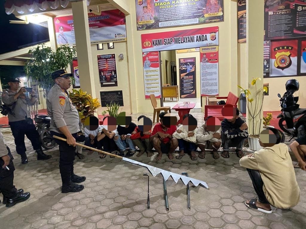 Hendak Tawuran, Polisi Amankan 10 Remaja Bersajam di Lhokseumawe Hendak Tawuran, Polisi Amankan 10 Remaja Bersajam di Lhokseumawe