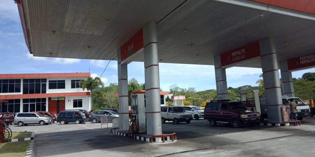 Jelang Idul Adha 1444/H Stok BBM Tercukupi Disejumlah SPBU Jelang Idul Adha 1444/H Stok BBM Tercukupi Disejumlah SPBU