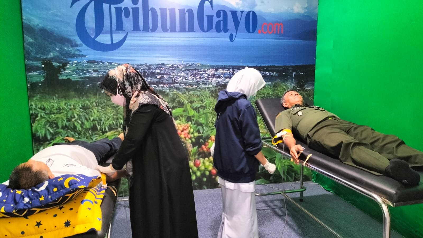 Kasdim 0119/BM Hadiri Aksi Kemanusiaan HUT Tribun Gayo Ke 1 Kasdim 0119/BM Hadiri Aksi Kemanusiaan HUT Tribun Gayo Ke 1