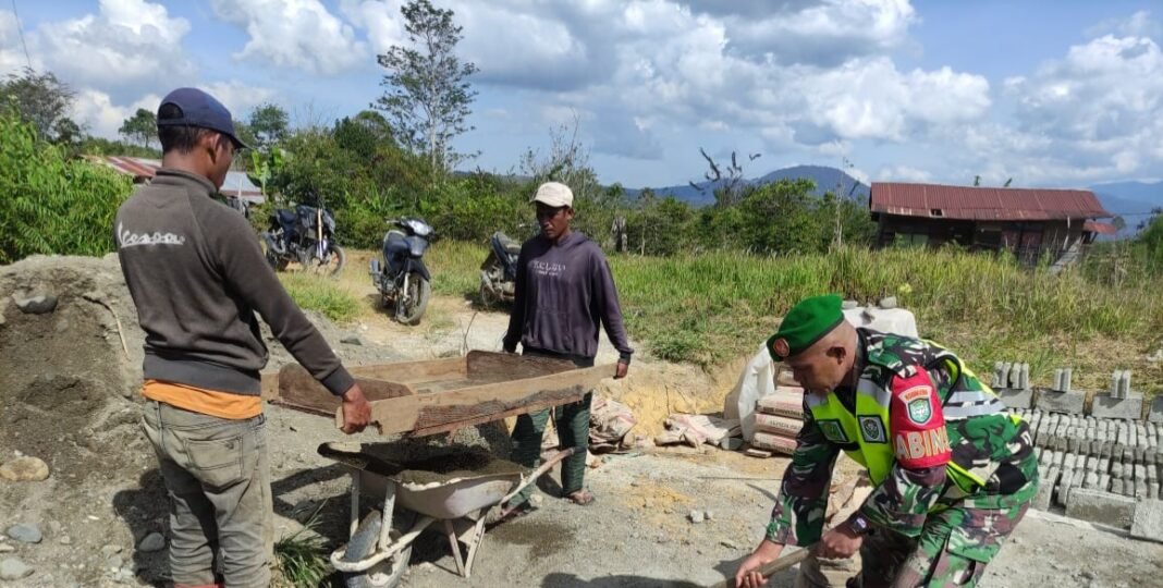 Karya Bakti Babinsa Koramil 07/Atu Lintang Karya Bakti Babinsa Koramil 07/Atu Lintang