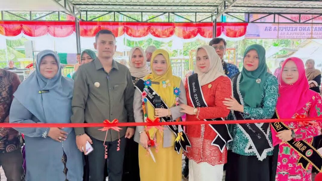 Bunda PAUD Aceh Timur Resmikan Gedung Revitalisasi TK Negeri Keupula Sa Bunda PAUD Aceh Timur Resmikan Gedung Revitalisasi TK Negeri Keupula Sa