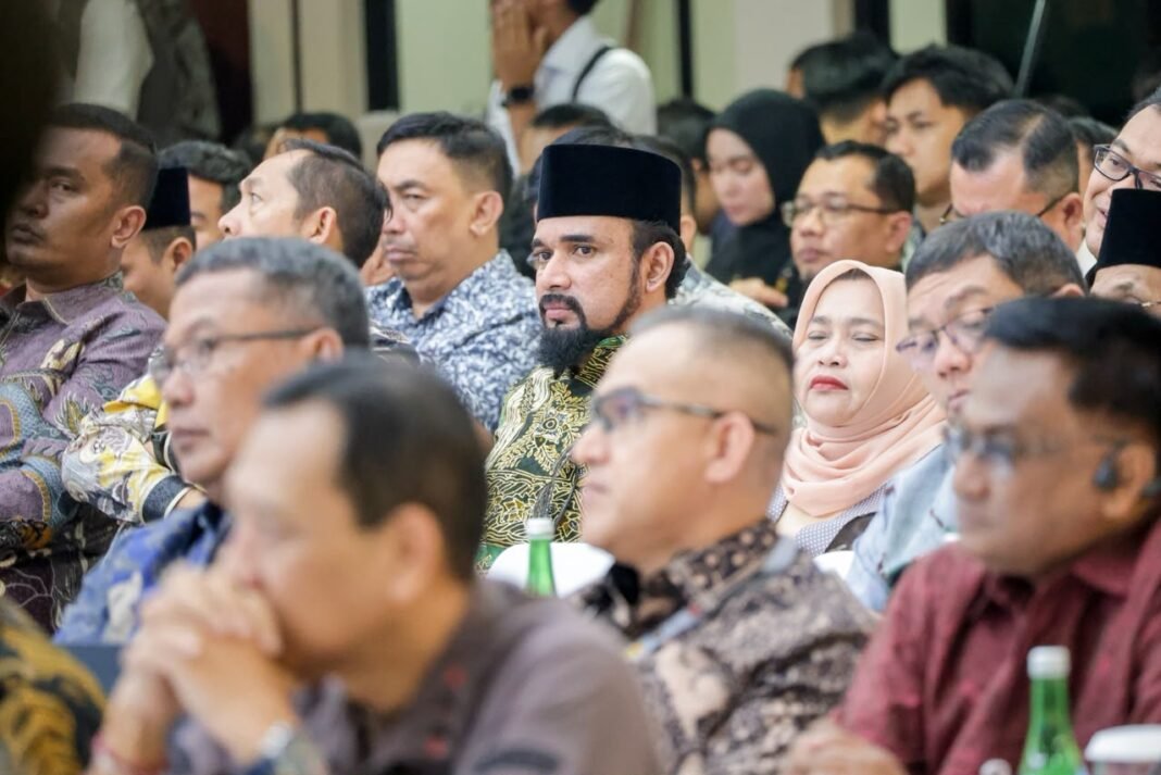 Dari Batam, Bupati Al-Farlaky Tegaskan Komitmen Jalankan Program Prioritas Pemerintah Dari Batam, Bupati Al-Farlaky Tegaskan Komitmen Jalankan Program Prioritas Pemerintah