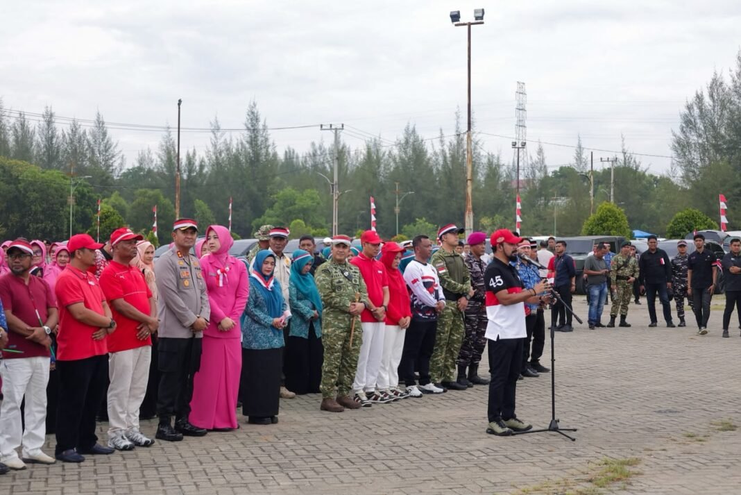 Serahkan Kendaraan Koperasi, Bupati Al-Farlaky Ajak Warga Rawat Perdamaian Aceh Serahkan Kendaraan Koperasi, Bupati Al-Farlaky Ajak Warga Rawat Perdamaian Aceh